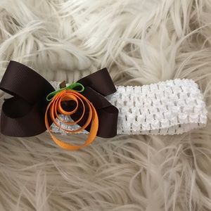 Adorable pumpkin stretchy